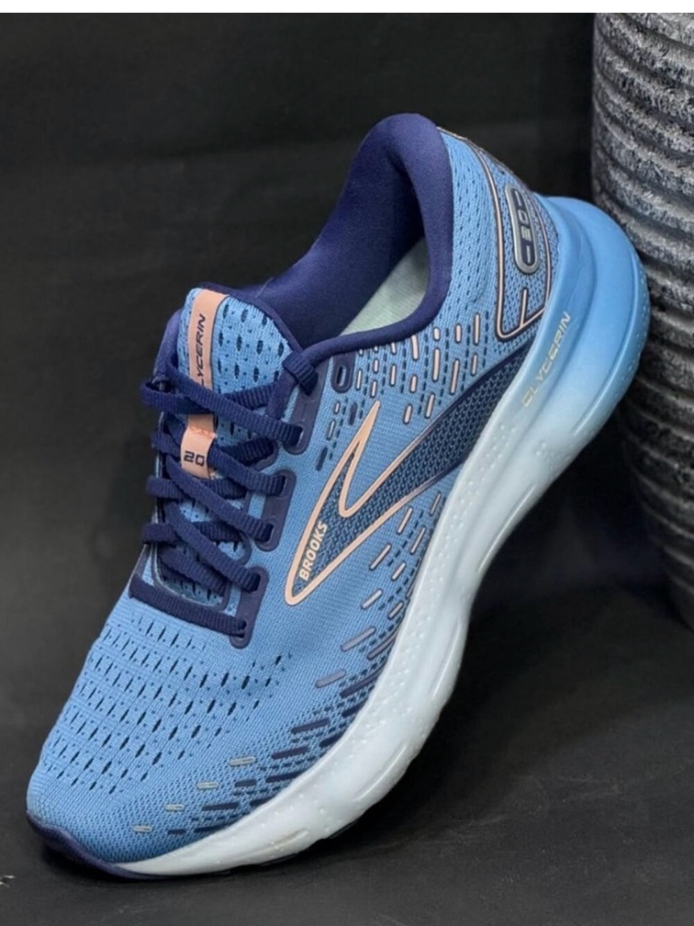 BROOKS women's glycerin 20 running shoe in blissful blue/peach/white